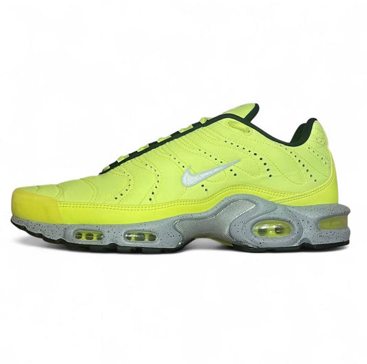 815994-700 Nike Air Max Plus TN ‘Full Volt’ (2018)
