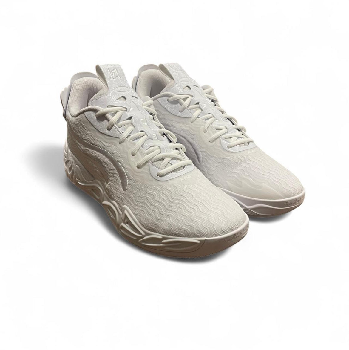 311319-01 Puma LaMelo Ball MB.04 Lo ‘Ice White’ (2025)
