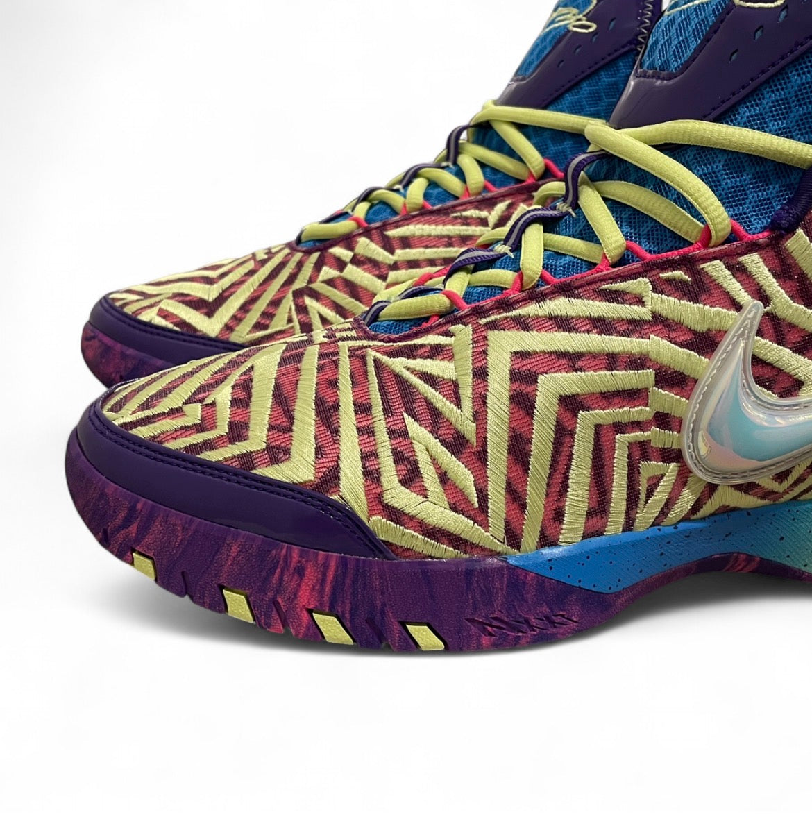 IB1272-500 Nike Zoom LeBron NXXT Genisus ‘Viotech’ (2025)