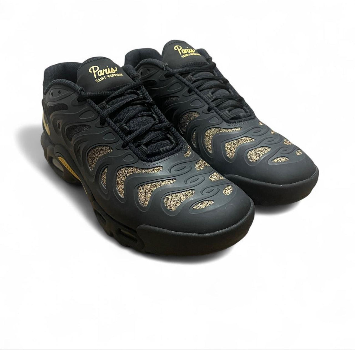 FZ4748-001 Nike Air Max Plus TN Drift ‘PSG Paris Saint-Germain’ (2024)