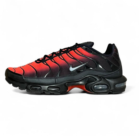 DC1936-001 Nike Air Max Plus TN ‘Deadpool’ (2020)
