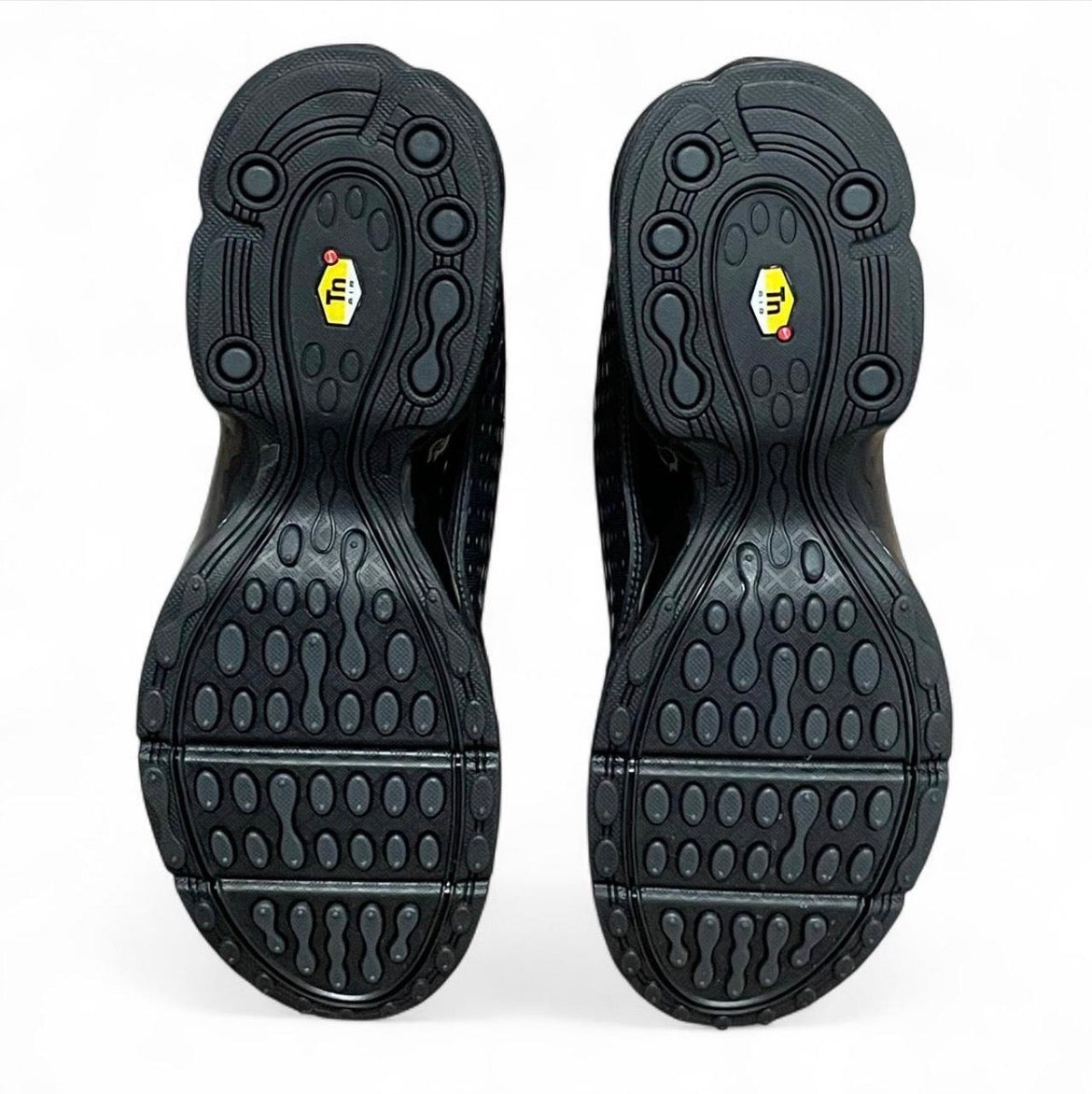 HQ2197-001 Nike Air Max Plus TN7 ‘Black’ (2025)