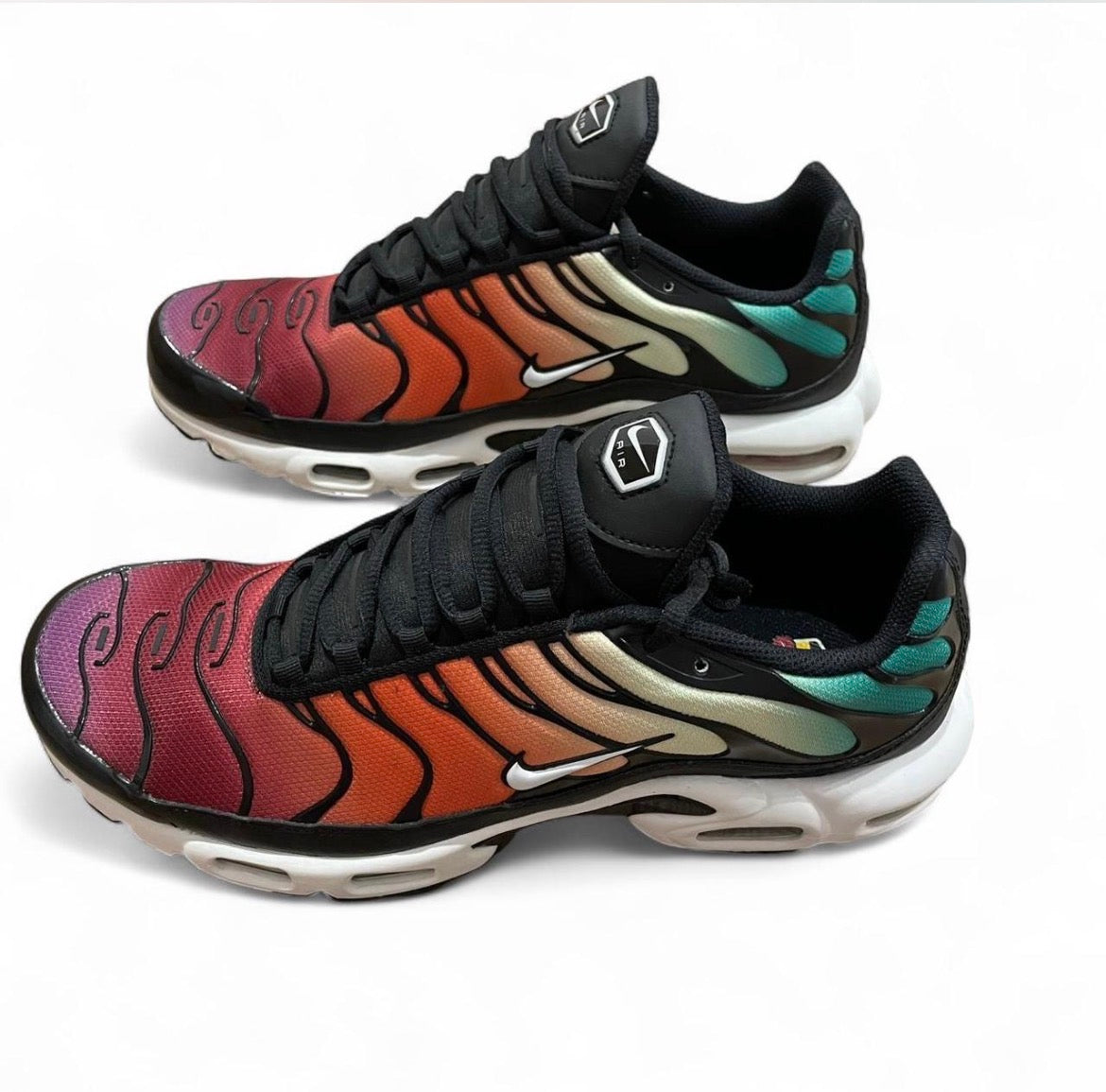 DZ3670-001 Nike Air Max Plus TN (Womens) ‘Rainbow’ (2023)