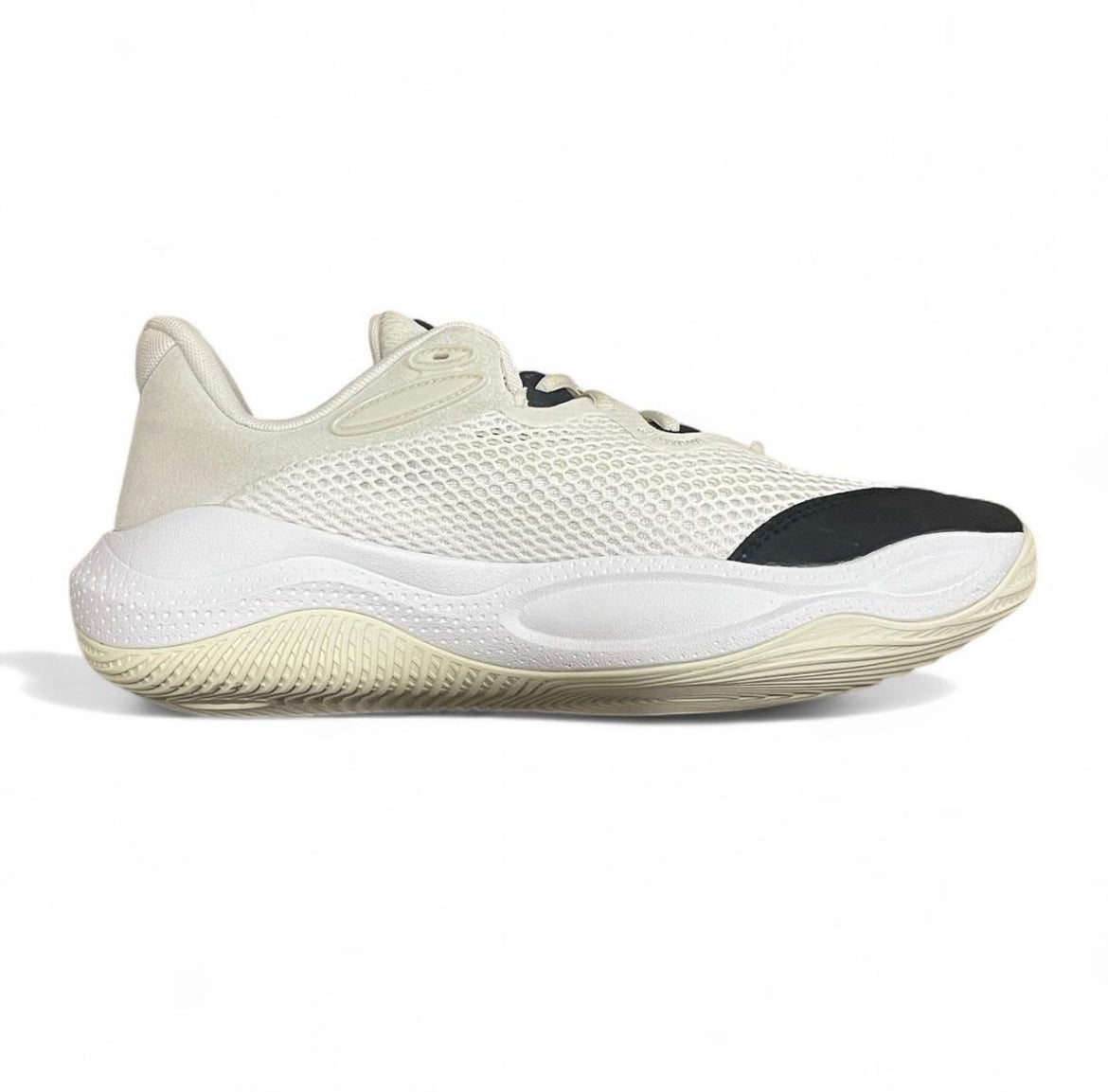 3028193-100 Under Armour CURRY Splash 24 AP ‘Summit White Black’ (2024)