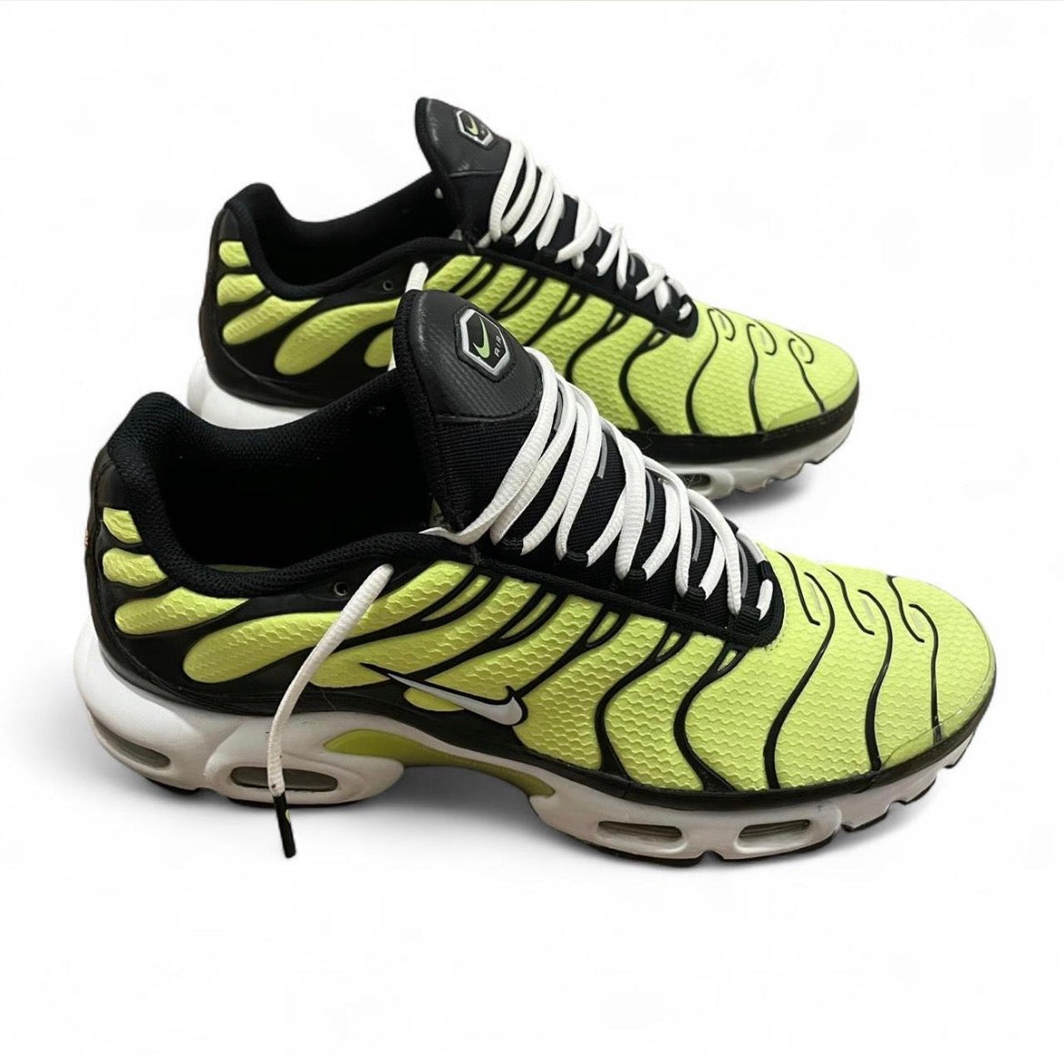 CV8838-300 Nike Air Max Plus TN ‘Hot Limes’ or ‘Volt’ (2021)