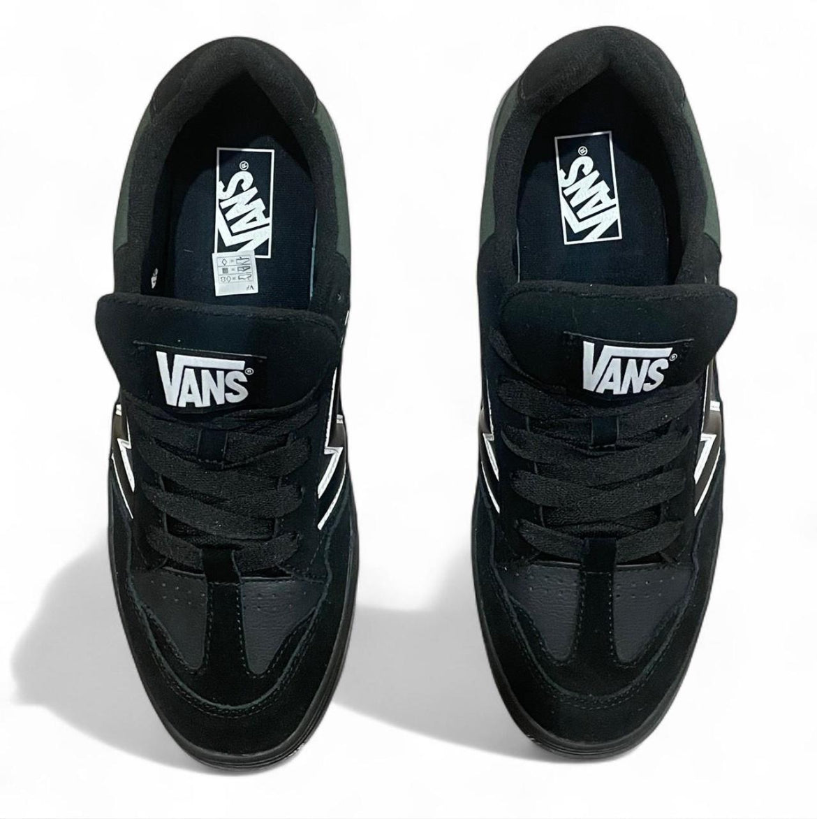 VN000D25B8C Vans Upland ‘Suede - Black White’ (2023)