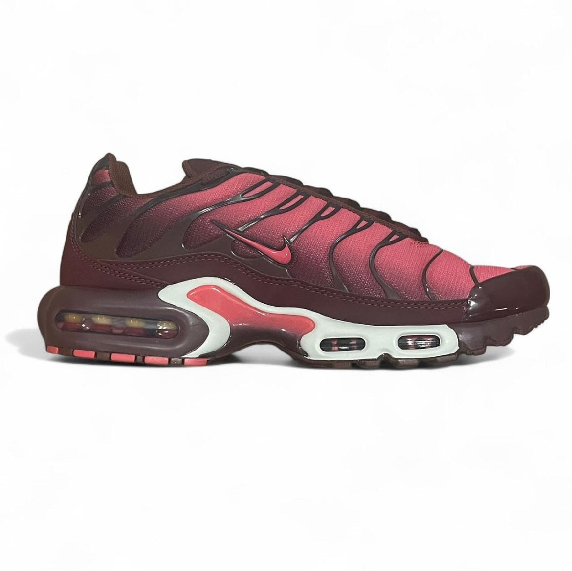 HQ4048-600 Nike Air Max Plus TN (Womens) ‘Burgundy Crush’ (2024)