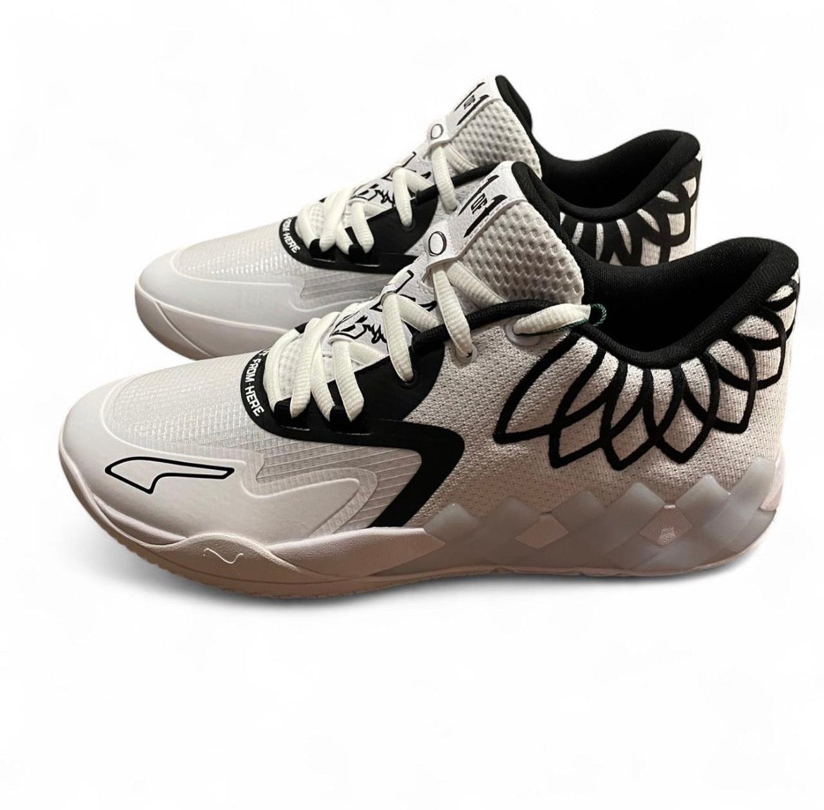 376941-13 Puma LaMelo Ball MB.01 Lo ‘White Black’ (2022)