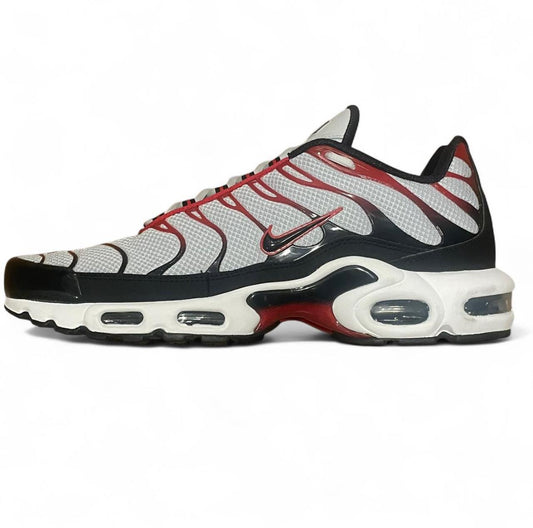 FN6949-002 Nike Air Max Plus TN ‘Pure Platinum Black University Red’ (2024)