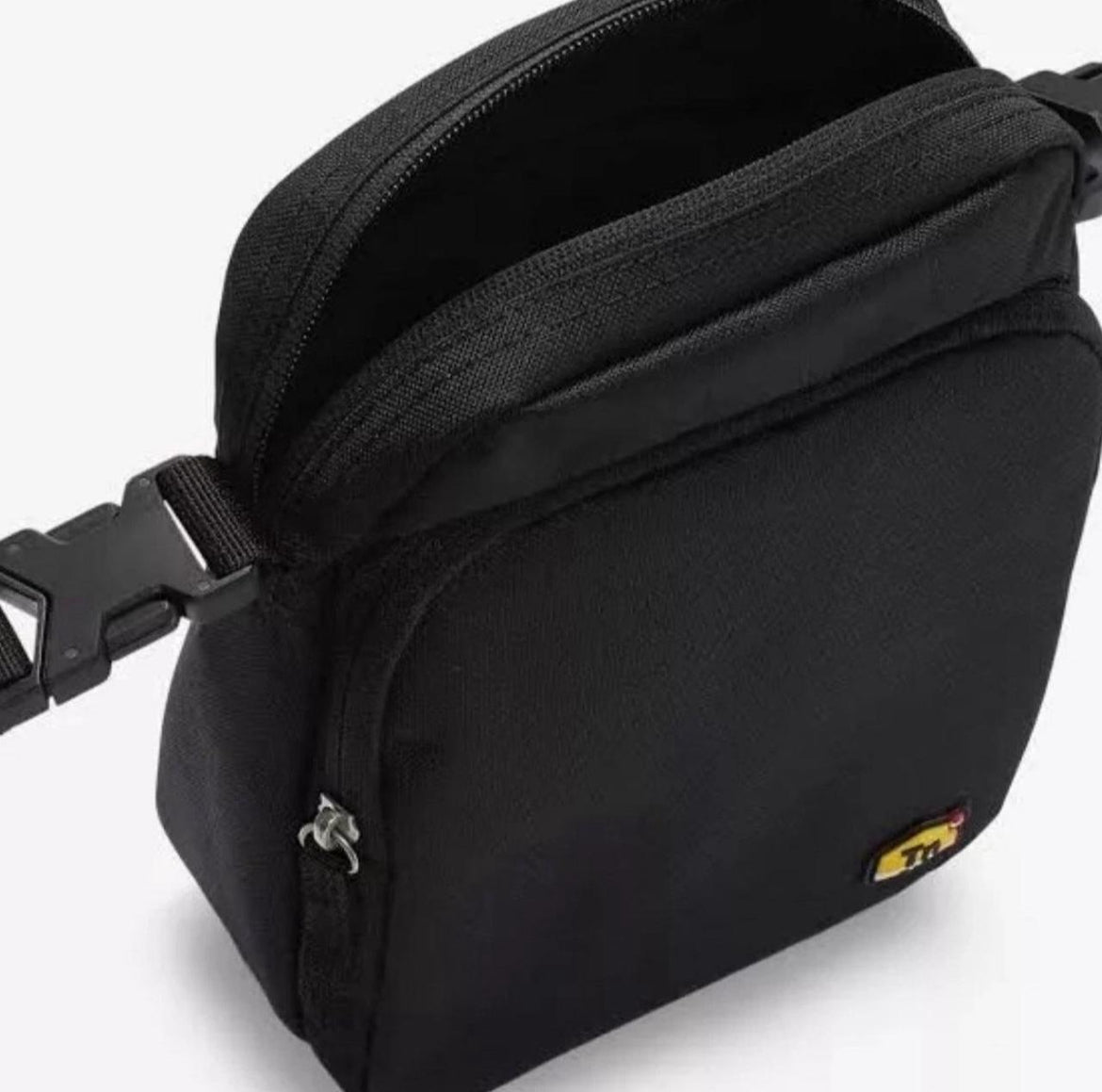 DX6614-010 Nike Air Max Plus TN Cross Body Over Shoulder Bag ‘Black’