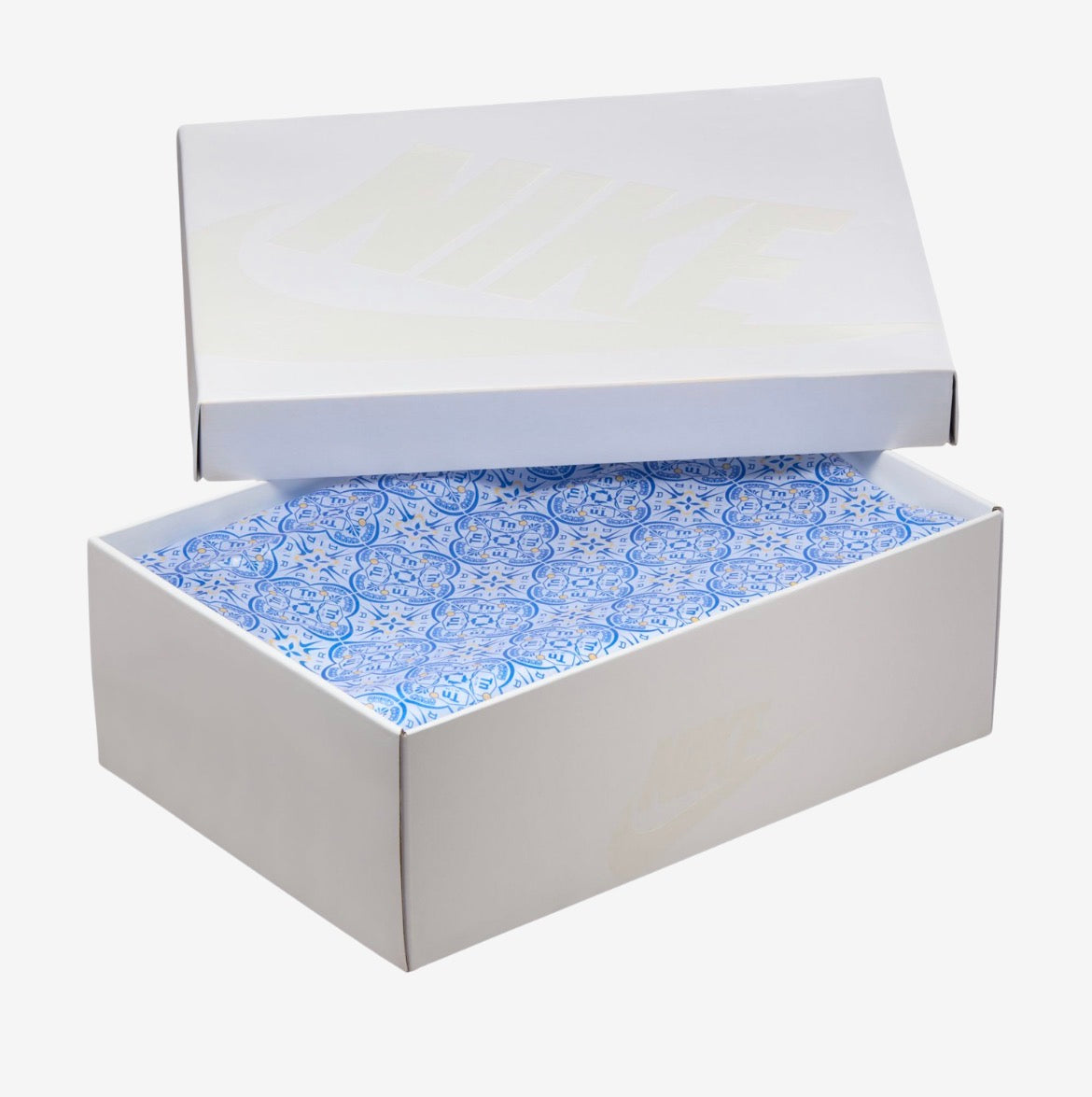 IM5982-100 Nike Air Max Plus TN ‘Lisboa’ (2025)