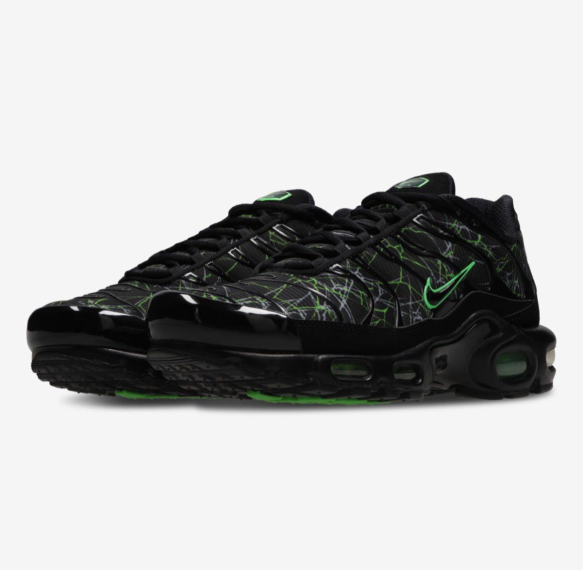 IB3075-001 Nike Air Max Plus TN ‘Shattered Glass’ (2025)