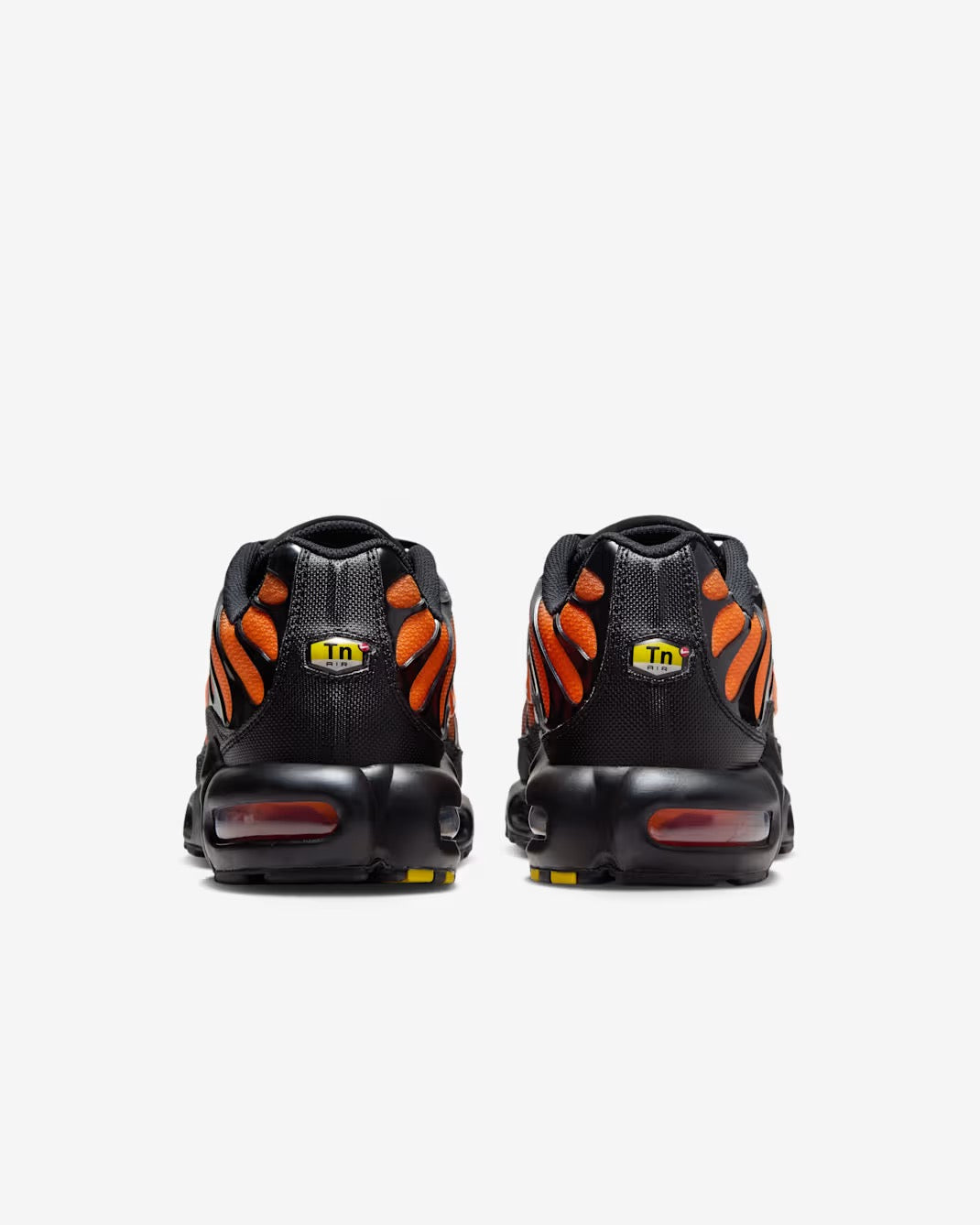 DM0032-025 Nike Air Max Plus TN ‘Black Total Orange’ (2025)