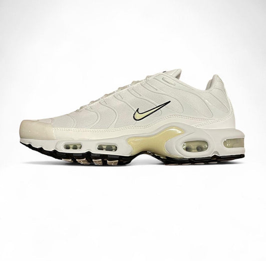 DM2362-102 Nike Air Max Plus TN (Womens) ‘Alabaster’ (2024)