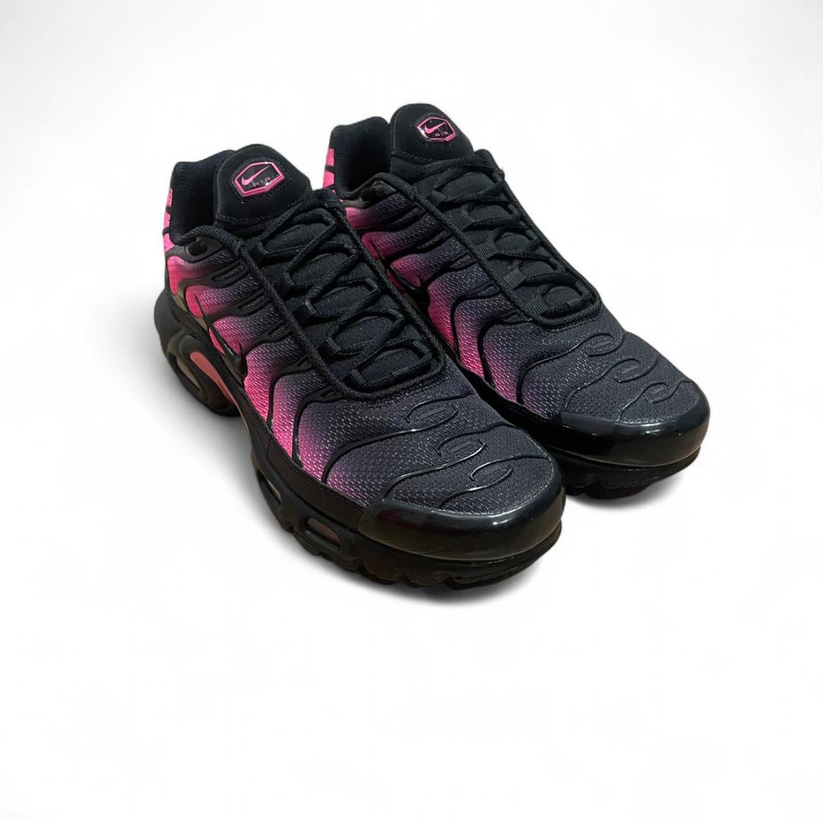 DM0032-020 Nike Air Max Plus TN ‘Black Hyper Pink’ (2025)