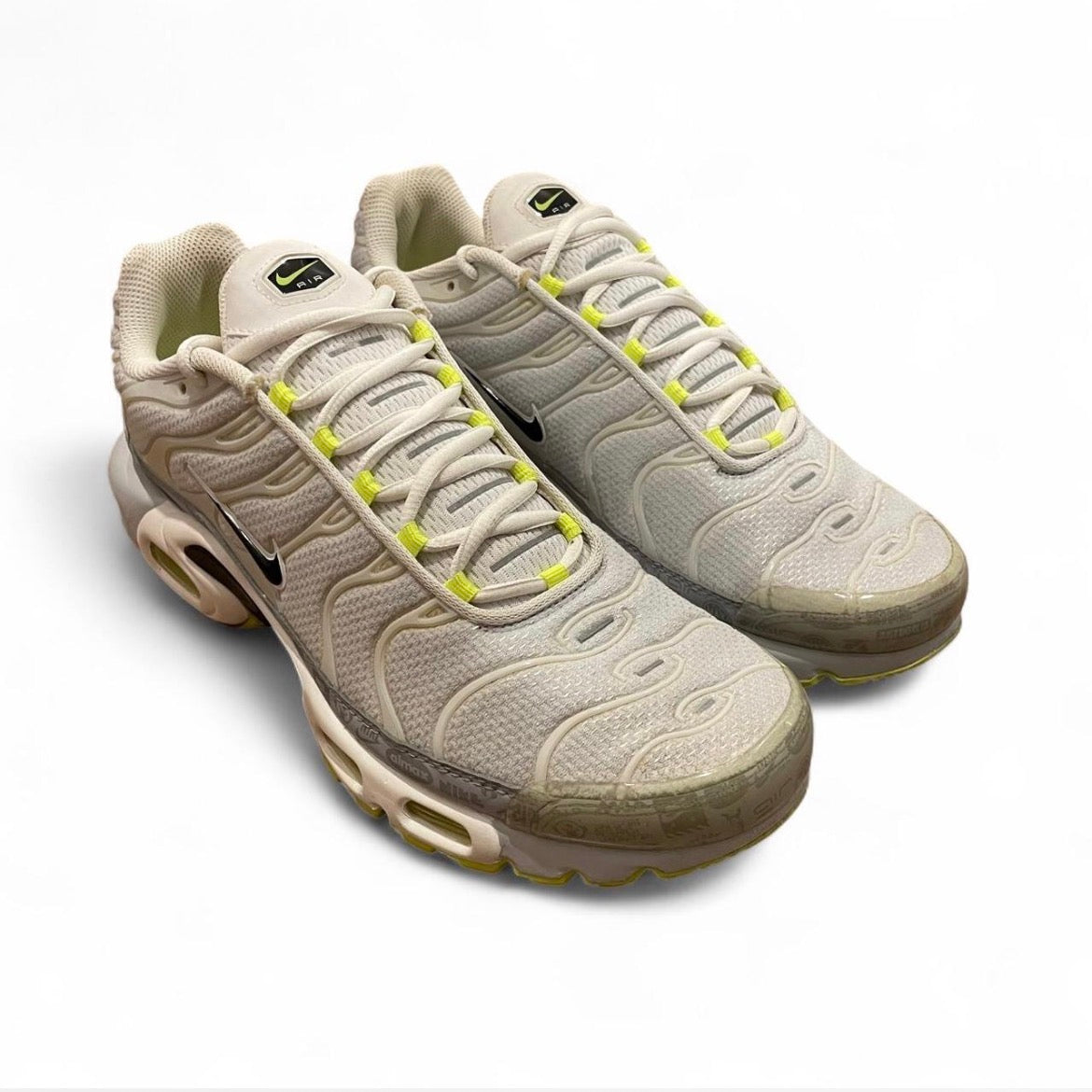 DB0682-002 Nike Air Max Plus TN ‘Reflective Logos’ (2022)