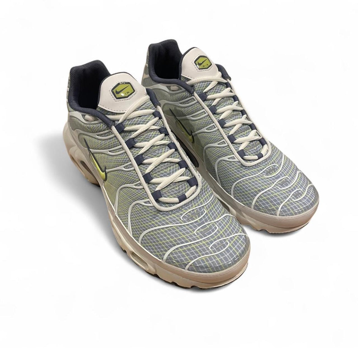 HV6227-001 Nike Air Max Plus TN ‘Pebble Grey Lime’ (2025)