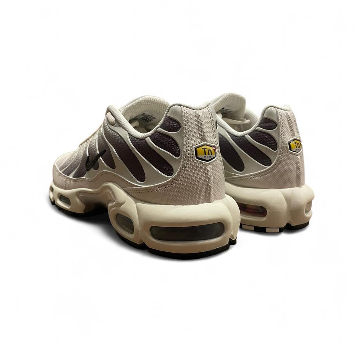 DM0032-106 Nike Air Max Plus TN ‘Light Orewood Cavestone’ (2025)