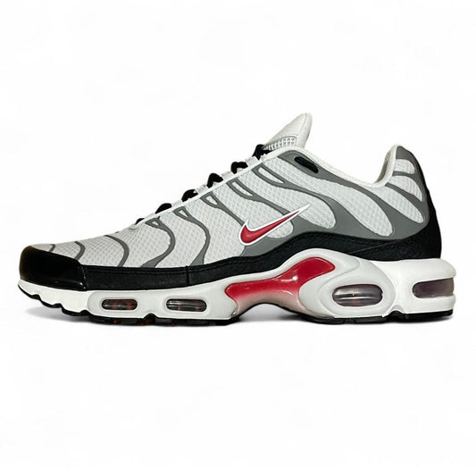 DM0032-002 Nike Air Max Plus TN ‘Photon Dust Varsity Red’ (2022)