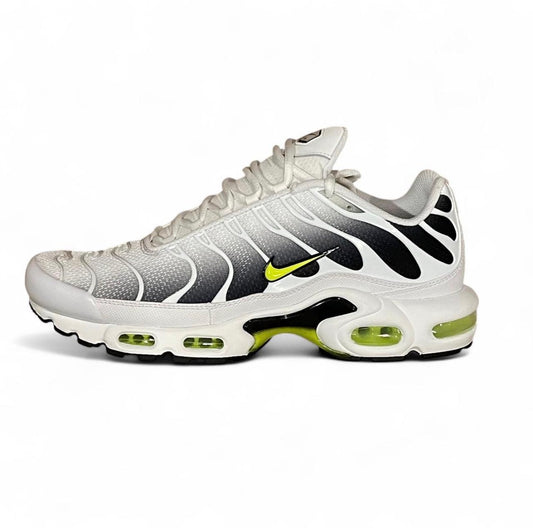 DM0032-103 Nike Air Max Plus TN ‘White Black Volt’ (2024)