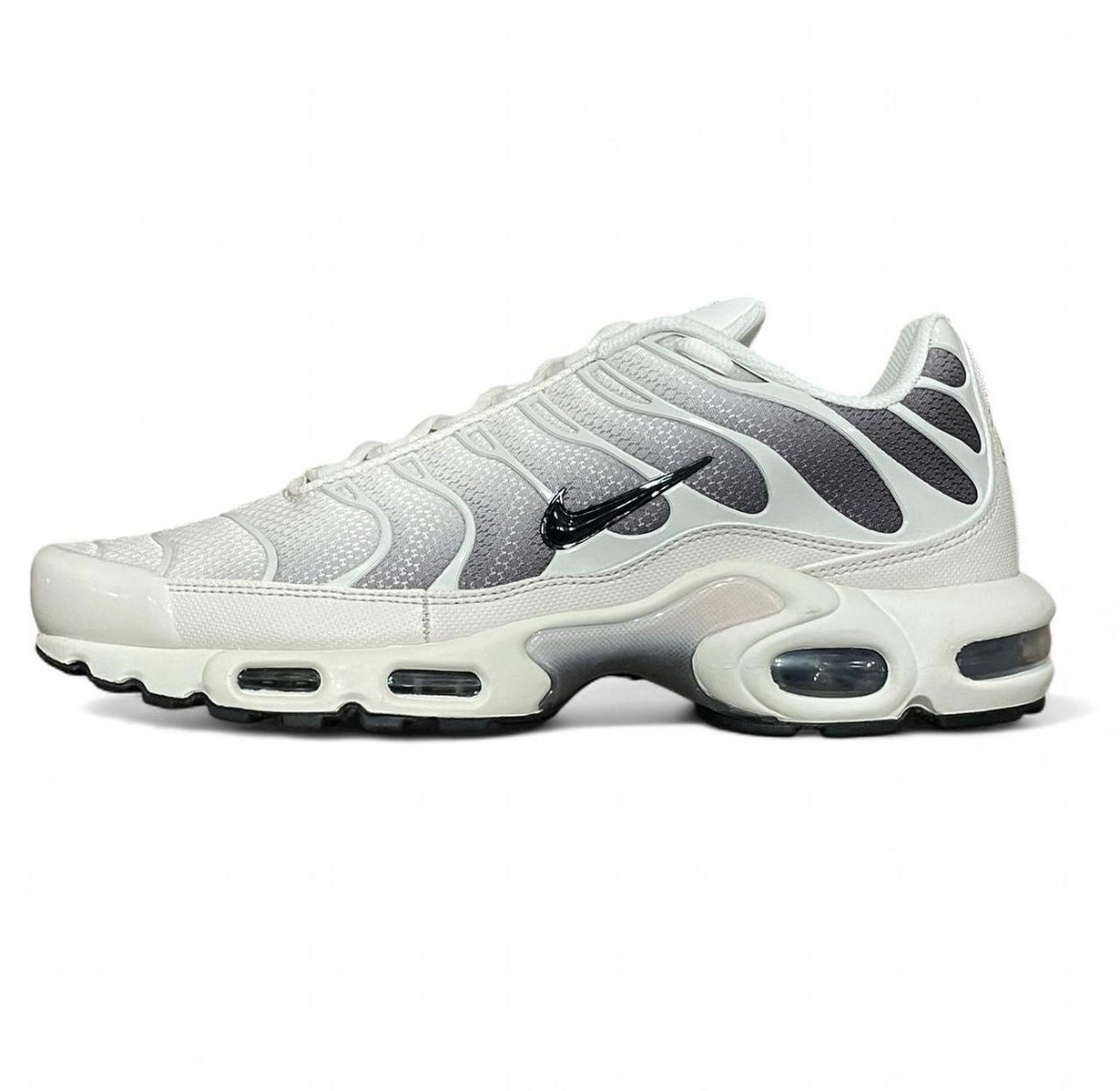 DM0032-106 Nike Air Max Plus TN ‘Light Orewood Cavestone’ (2025)