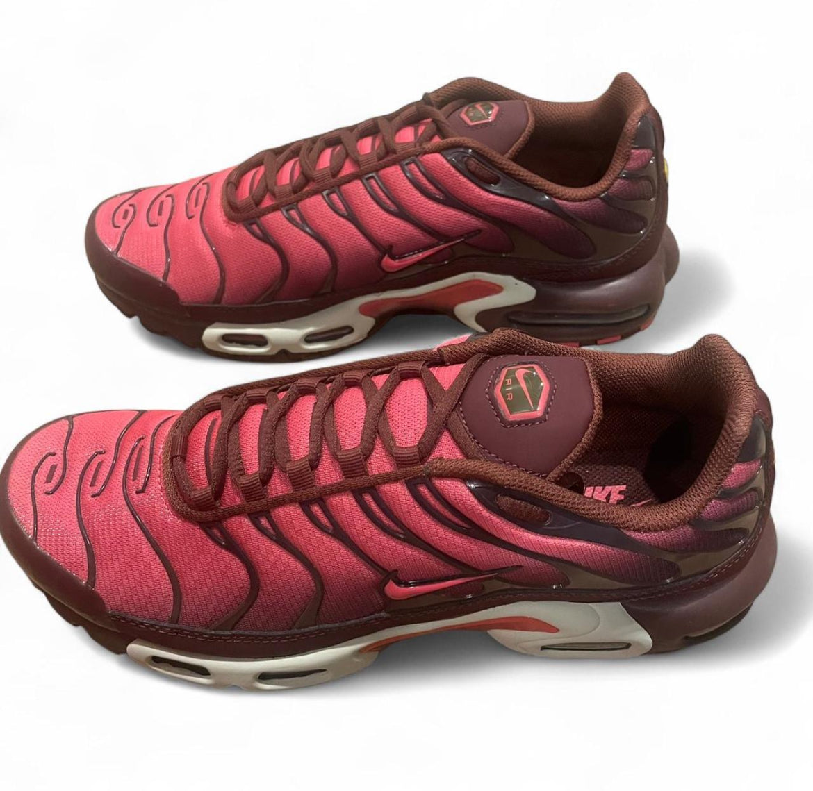 HQ4048-600 Nike Air Max Plus TN (Womens) ‘Burgundy Crush’ (2024)