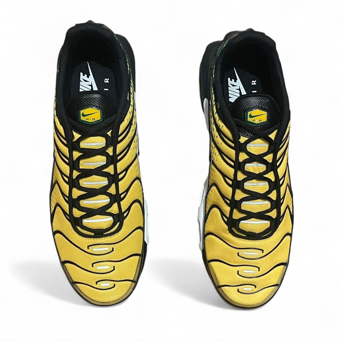 IB7671-700 Nike Air Max Plus TN ‘Joga Bonito’ (2025)