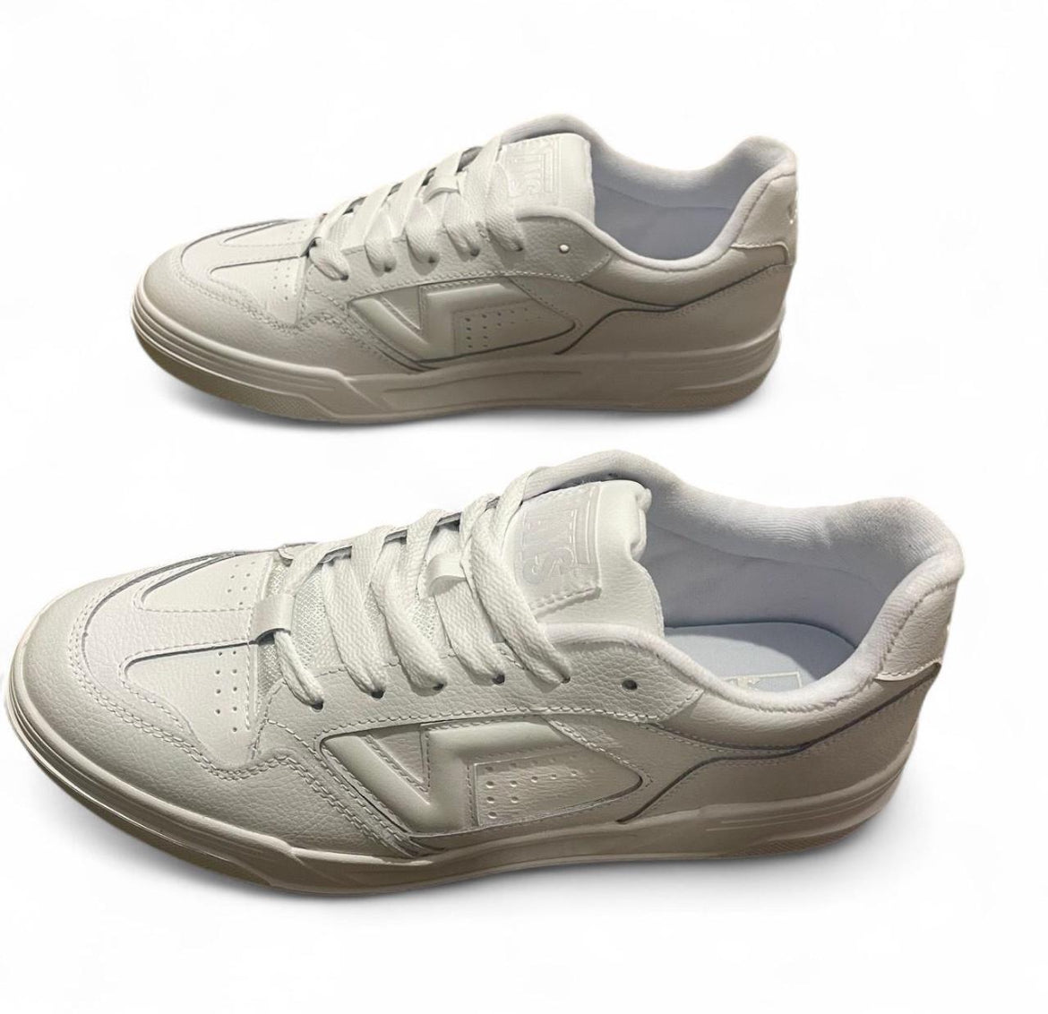 VN000D1HWWW Vans Upland ‘White’ (2024)