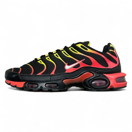 CZ9270-001 Nike Air Max Plus TN ‘Gradient Black Red Yellow’ (2020)