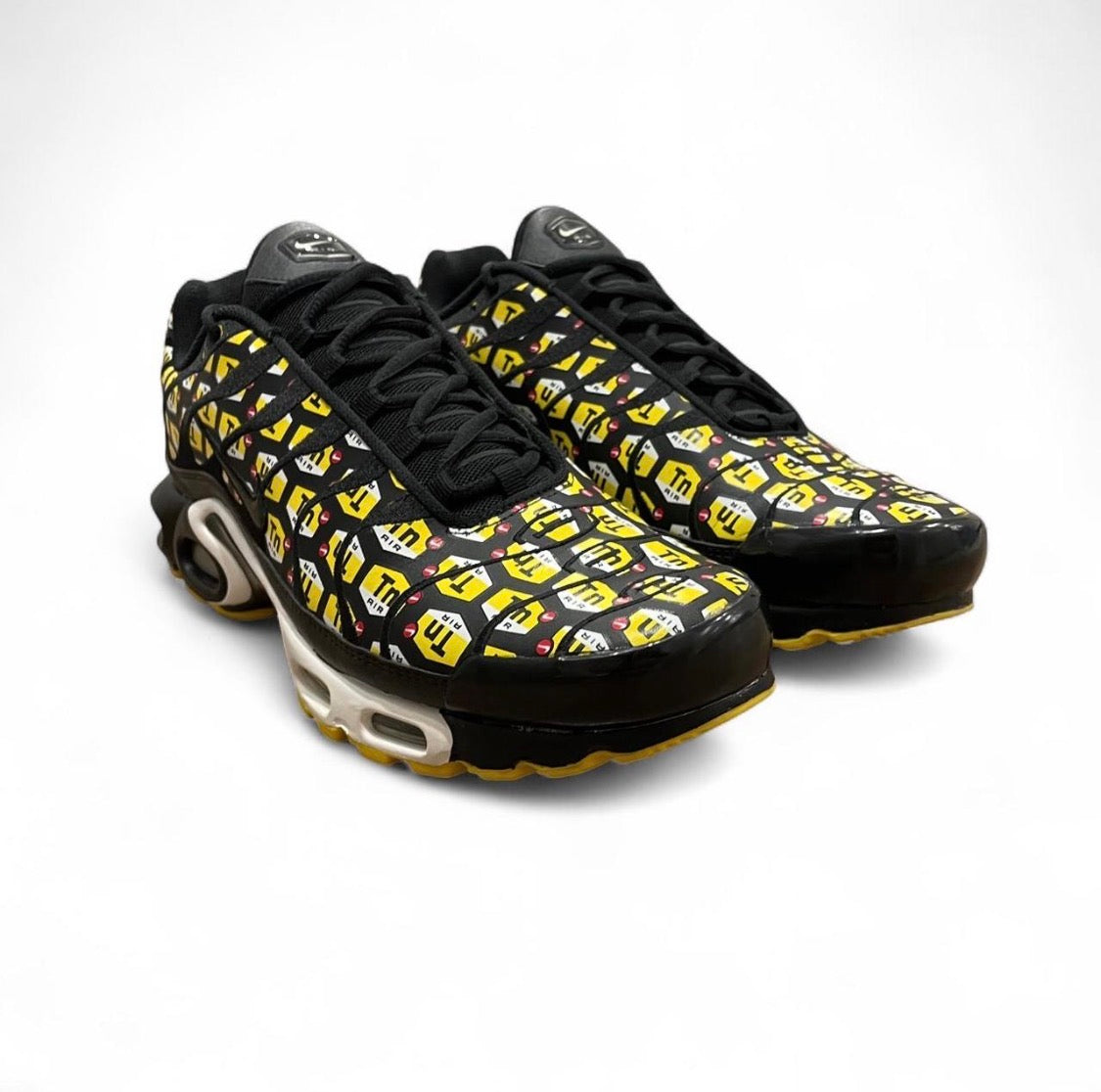 903827-002 Nike Air Max Plus TN ‘All-Over Print Black’ (2018)