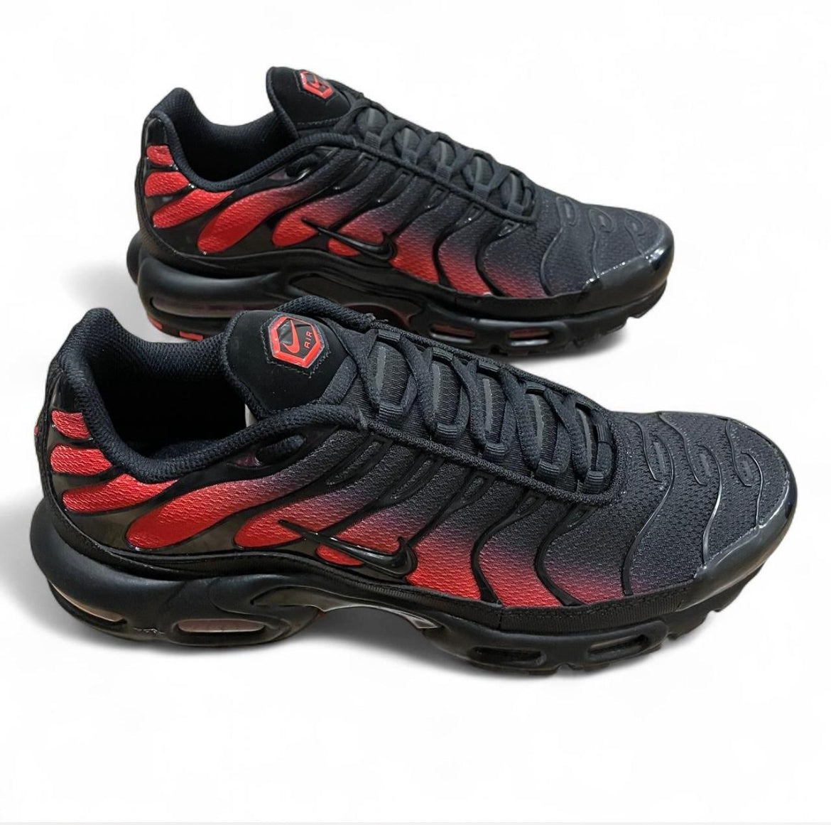 DM0032-021 Nike Air Max Plus TN ‘Noble Red’ (2025)