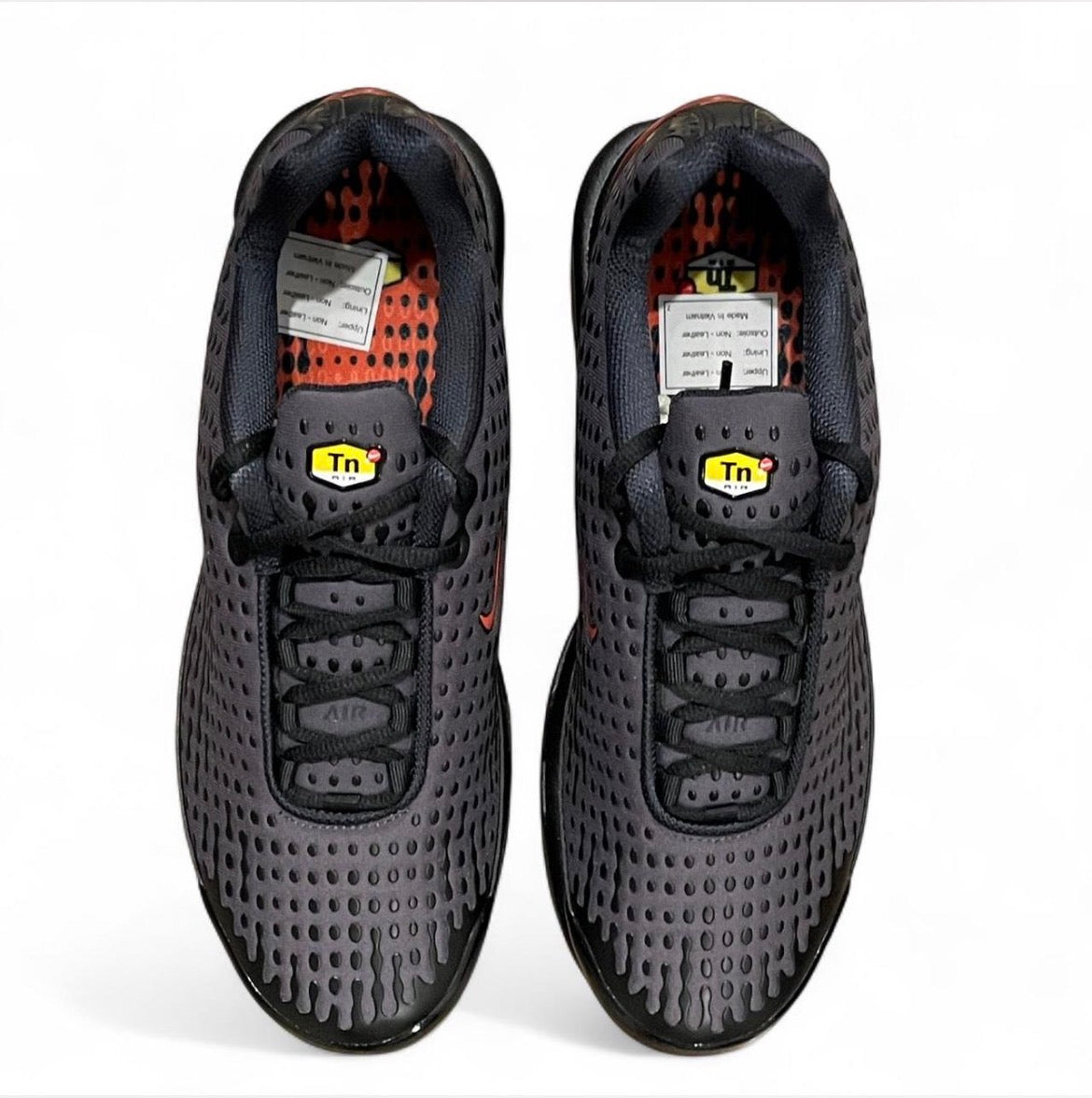 HQ2197-002 Nike Air Max Plus TN7 ‘Black Dark Copper’ (2026)