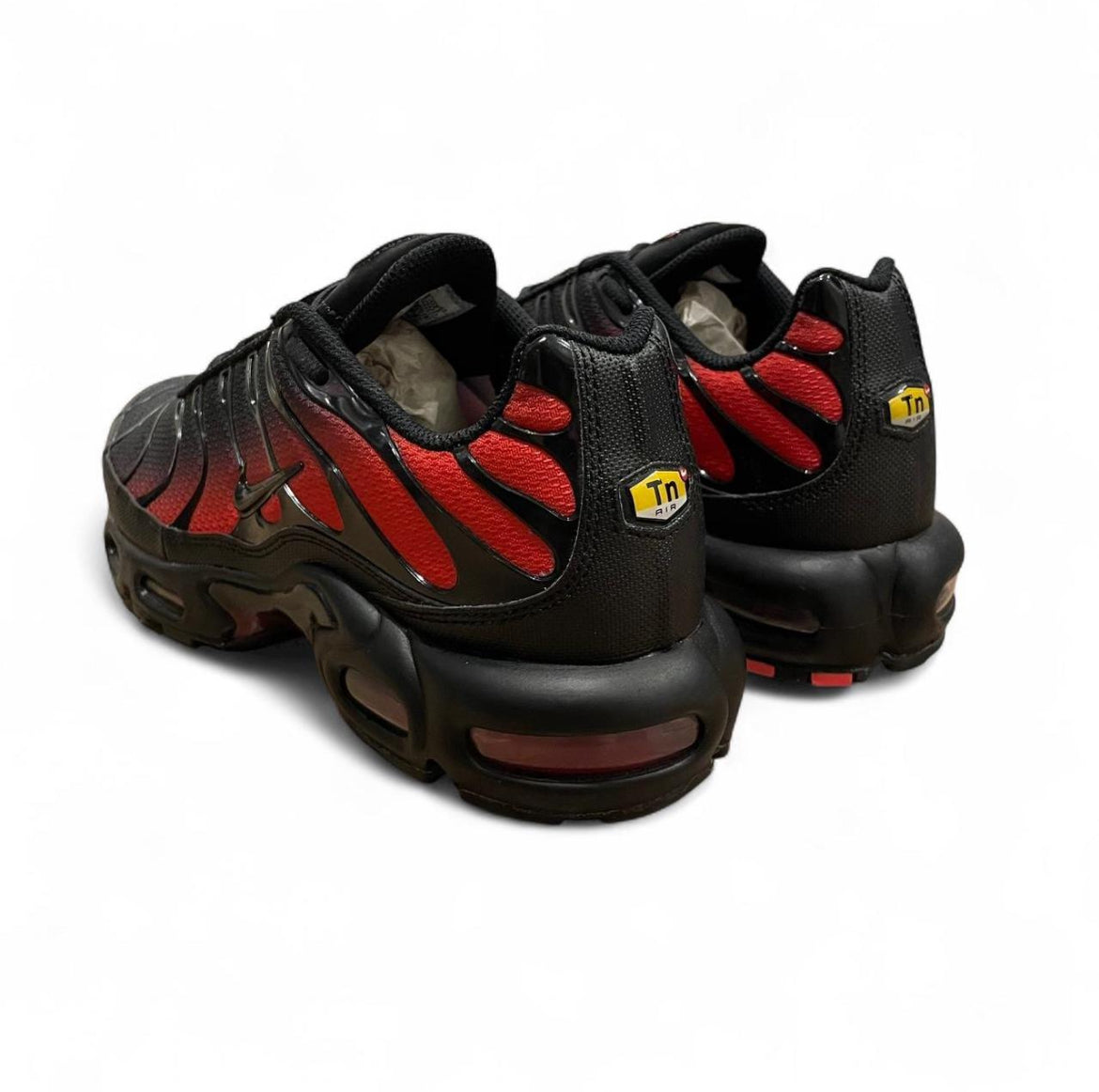 DM0032-021 Nike Air Max Plus TN ‘Noble Red’ (2025)