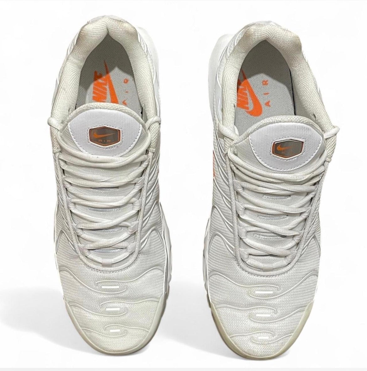 AO9564-100 Nike Air Max Plus TN SE ‘White Total Orange’ (2018)