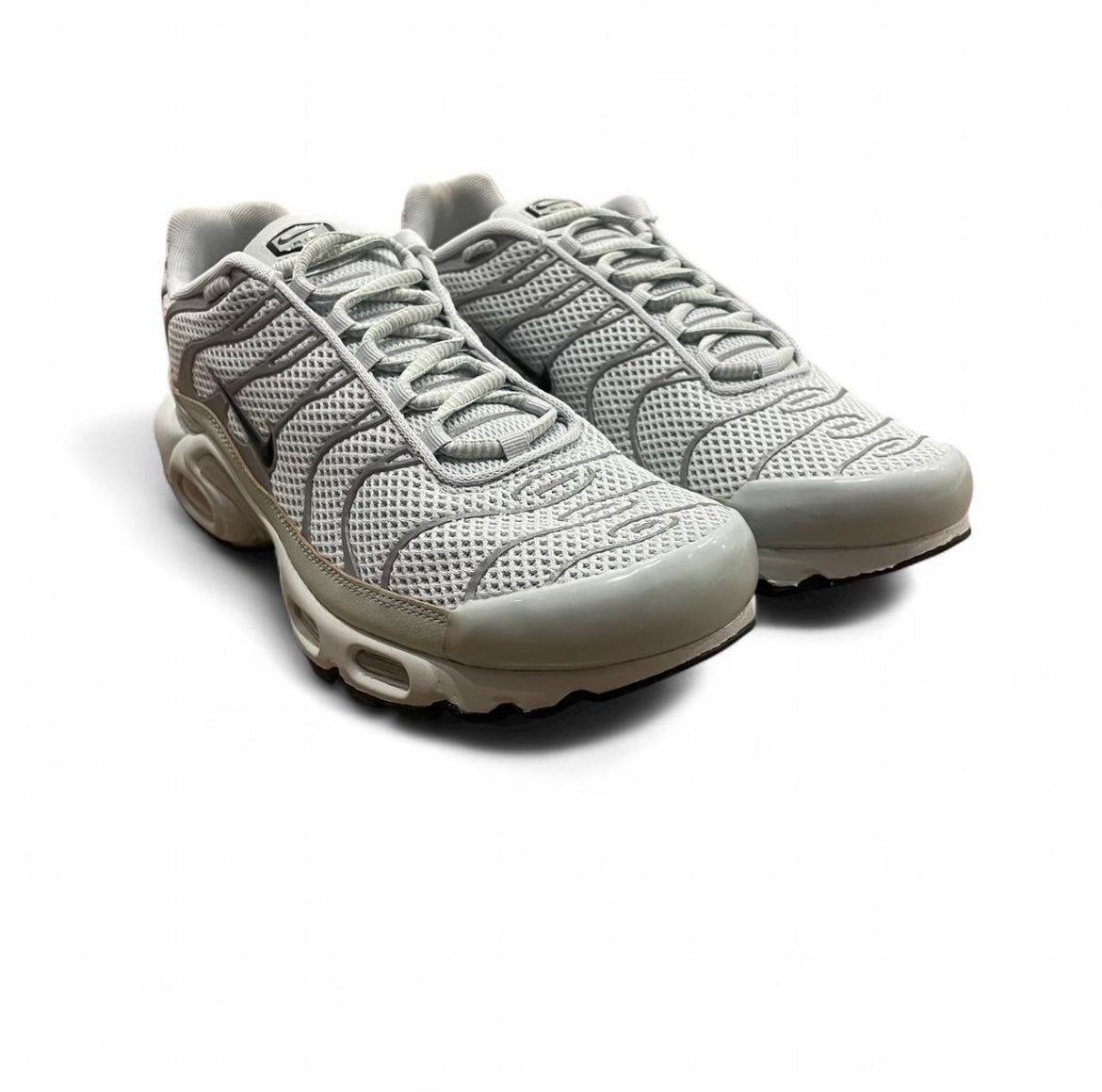 FV8480-002 Nike Air Max Plus TN (Womens) ‘Light Silver’ (2024)