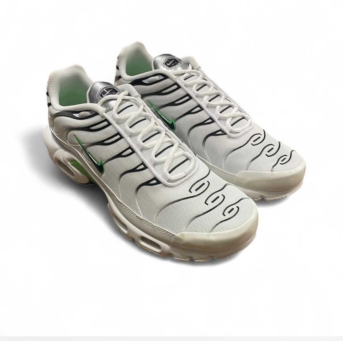 DN6997-100 Nike Air Max Plus TN (Womens) ‘White Neon Metallic Silver’ (2021)