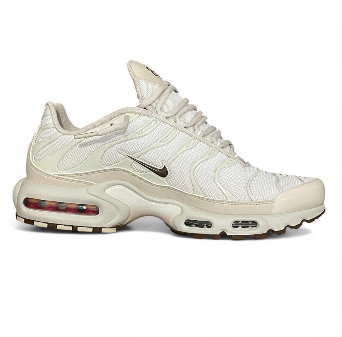 IO0657-100 Nike Air Max Plus TN SE (Womens) ‘Light Orewood Brown’ (2025) US12W
