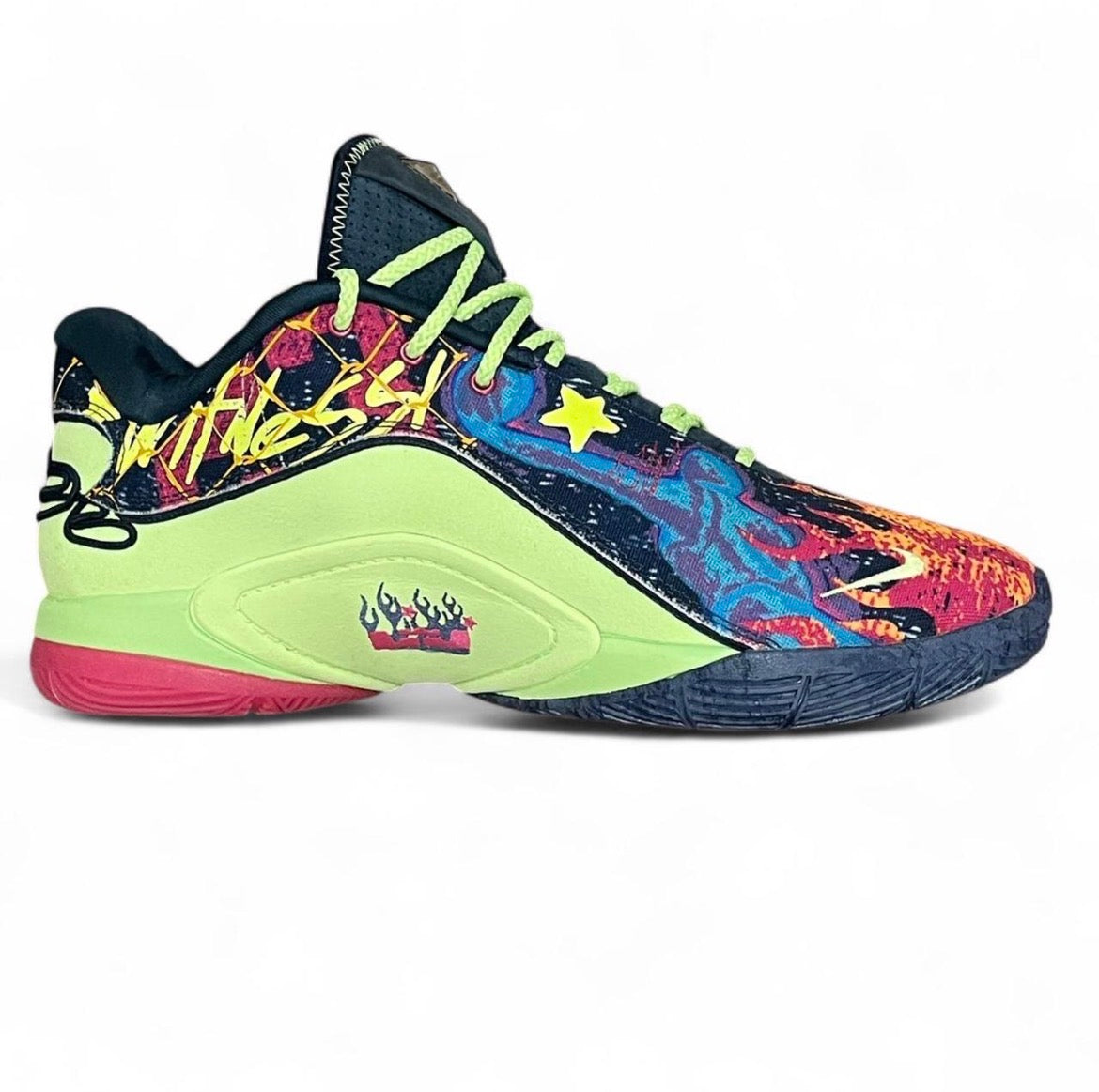 HV8451-400 Nike LeBron XXII ‘Bryce’s World’ (2025)