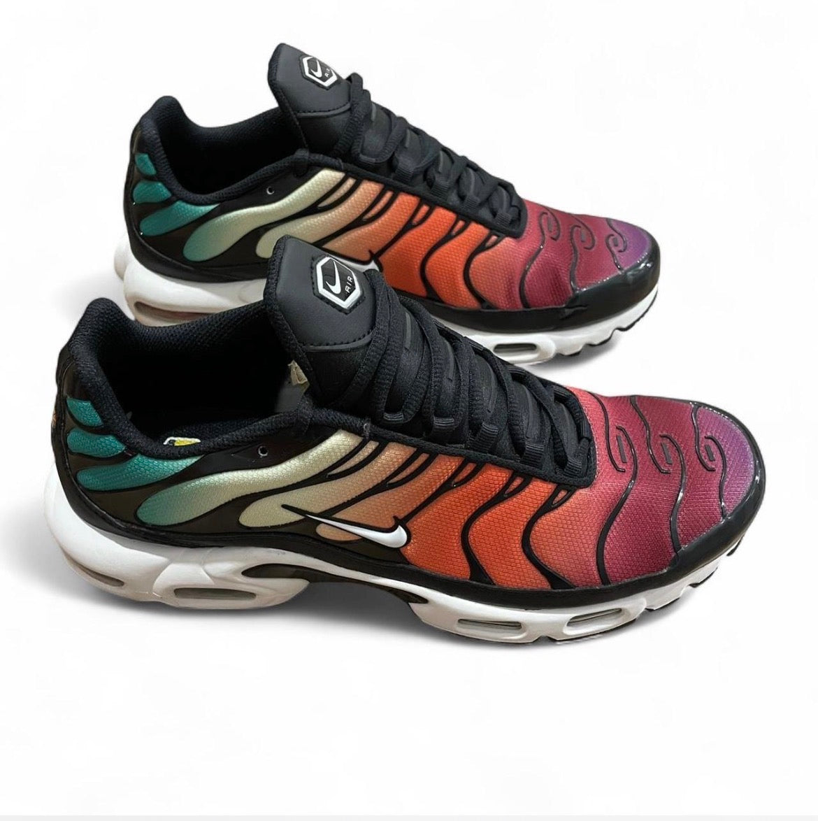 DZ3670-001 Nike Air Max Plus TN (Womens) ‘Rainbow’ (2023)