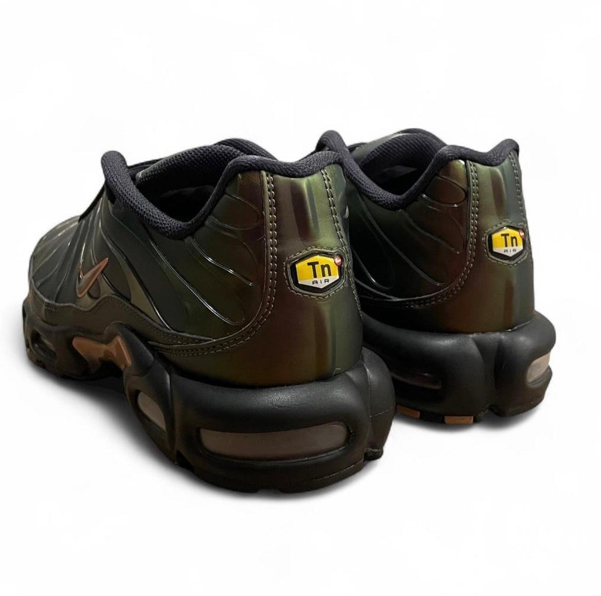DH4778-001 Nike Air Max Plus TN ‘Scarab’ (2022)