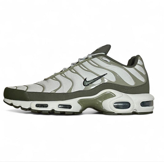FB9722-002 Nike Air Max Plus TN ‘Light Bone Neutral Olive’ (2024)