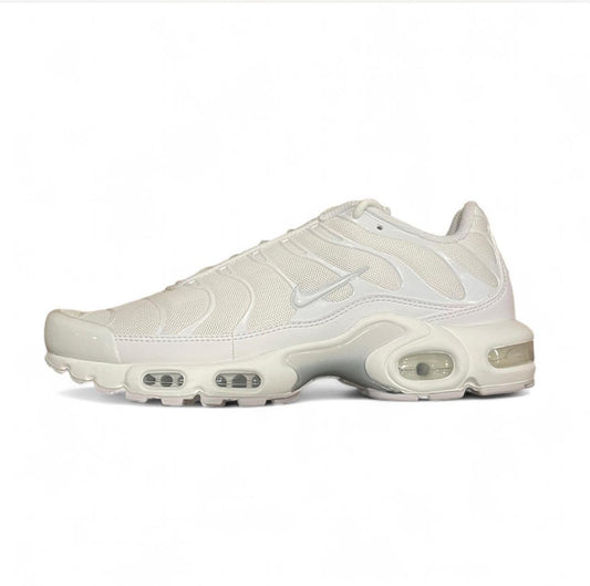 DM2362-100 Nike Air Max Plus TN (Womens)
‘Triple White’ (2024)