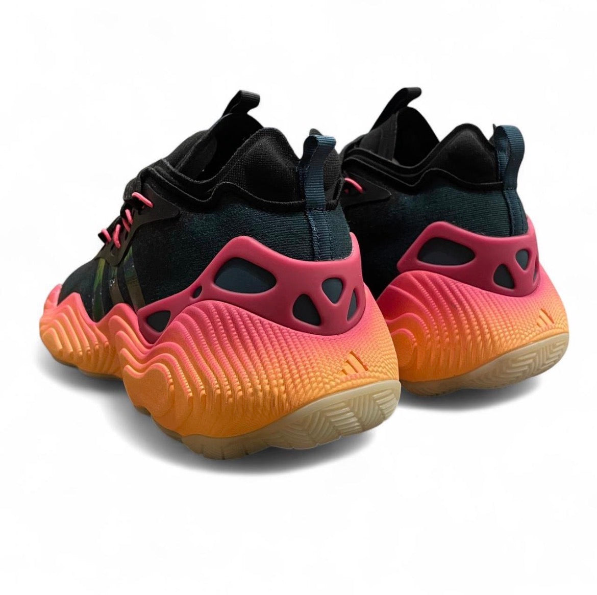 IE9303 Adidas Trae Young 3 ‘Arctic Night Acid Orange’ (2023)