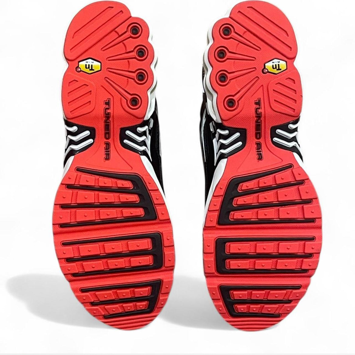 CJ0601-001 Nike Air Max Plus TN3 ‘Black White Track Red’ (2020)