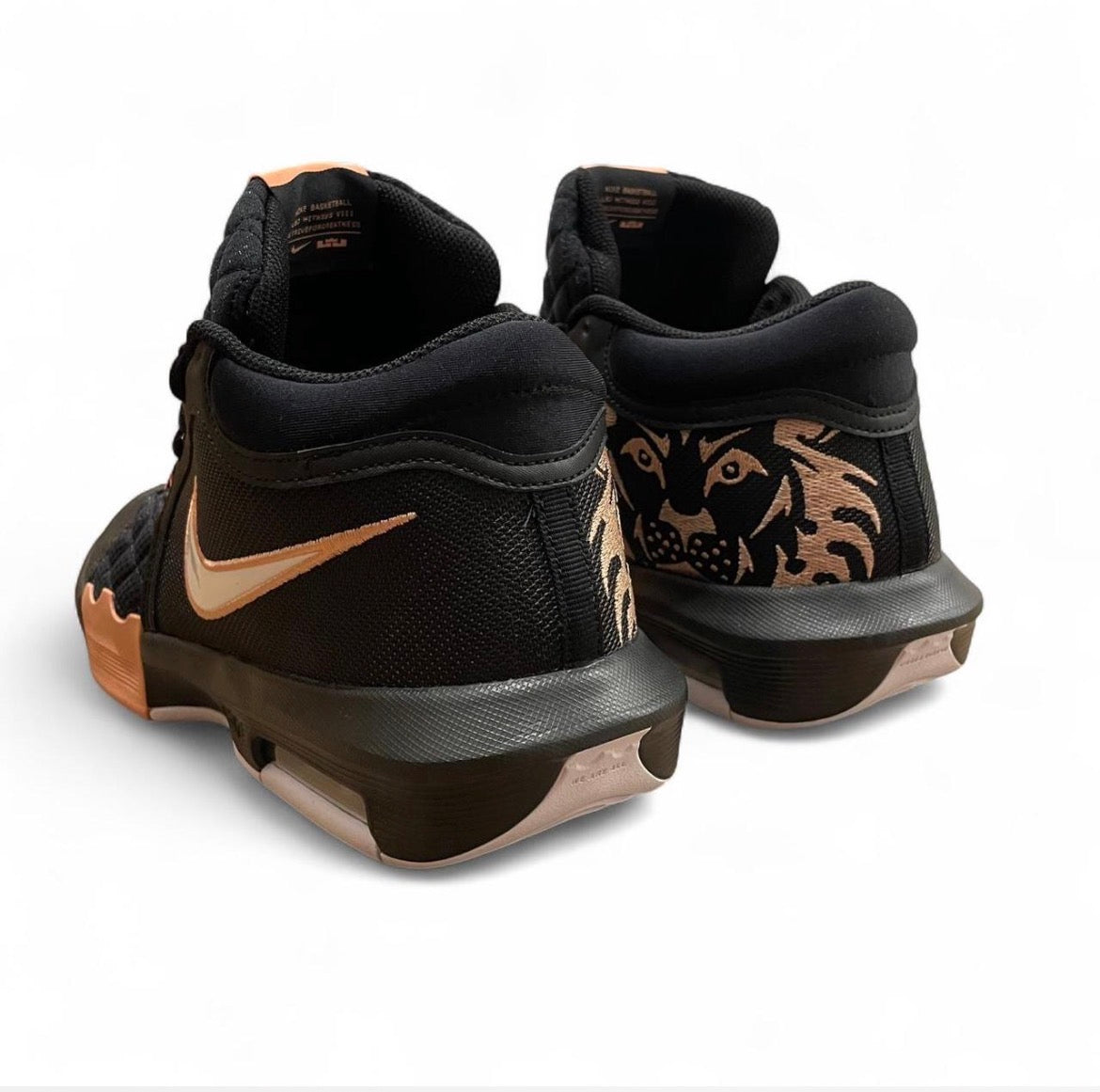 HQ2139-001 Nike LeBron Witness 8 ‘Black Apricot Agate White’ (2025)
