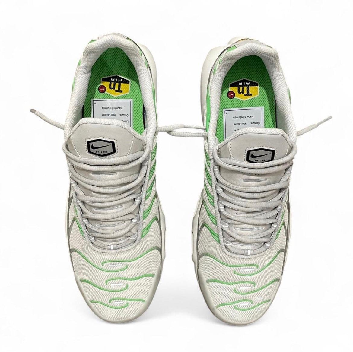 DZ3671-001 Nike Air Max Plus TN (Womens)’ Green Strike’ (2025)