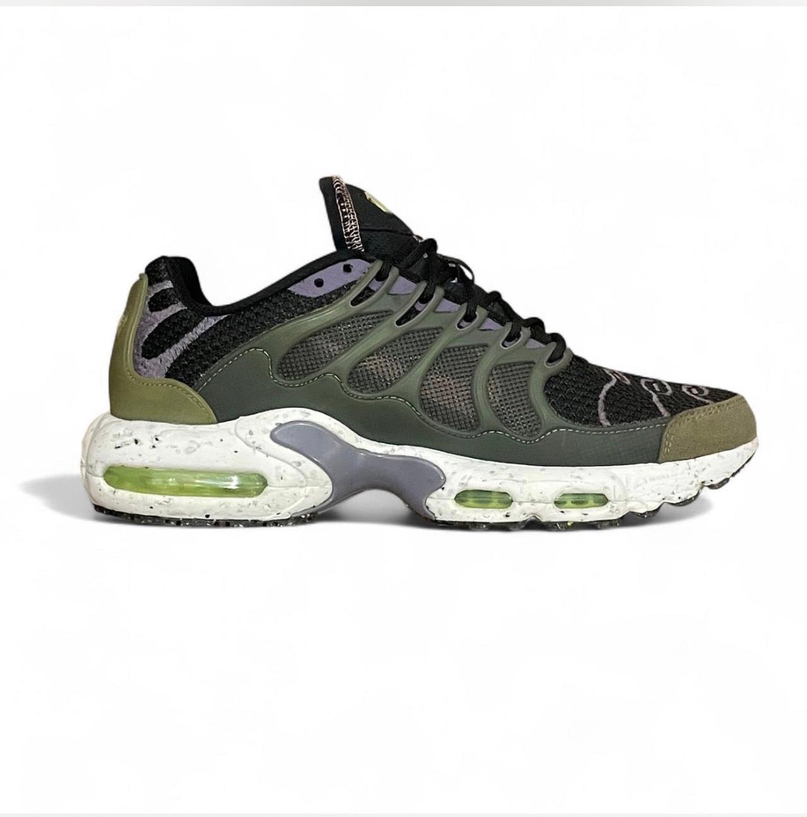 DN4590-004 Nike Air Max Terrascape Plus ‘Off Noir Pilgrim’ (2022)