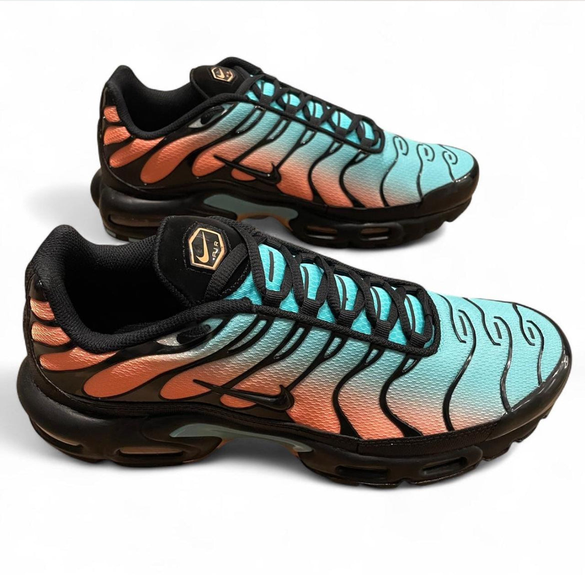 DM0032-022 Nike Air Max Plus TN ‘South Beach’ (2025)