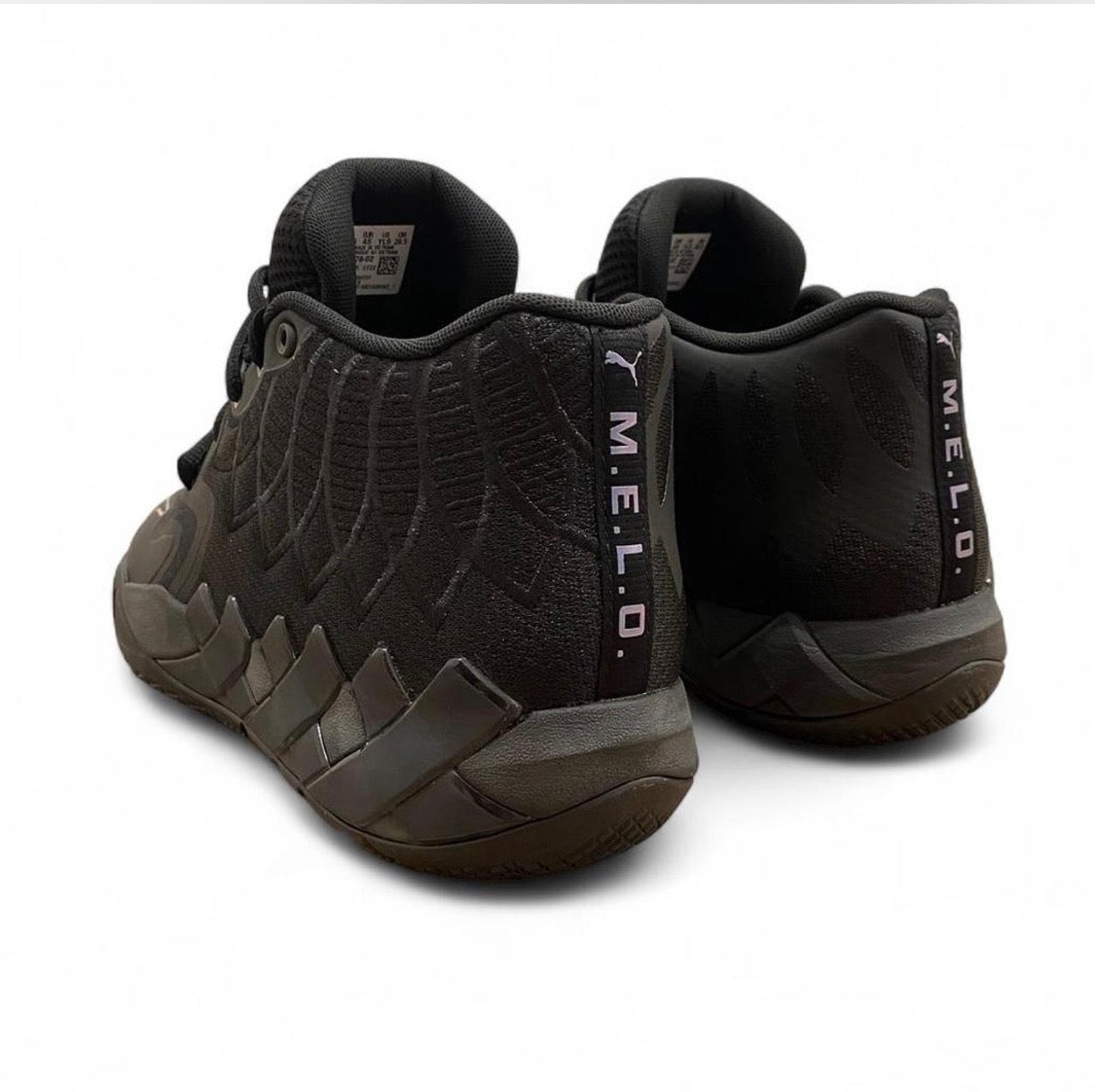 376678-02 Puma LaMelo Ball MB.01 ‘Iridescent Dreams’ (2022)