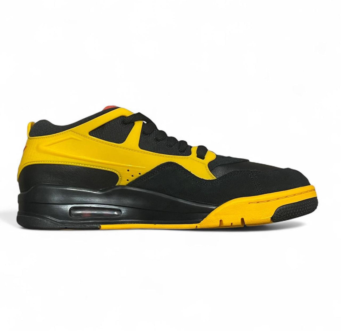 FQ7939-007 Jordan 4 RM
‘Bruce Lee’ (2025)